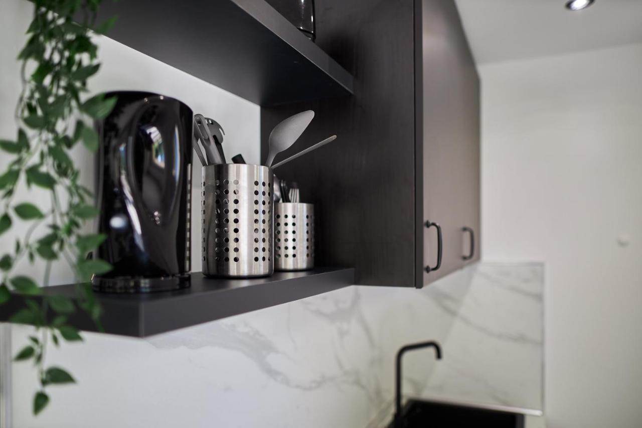 Le Colonel - Terrasse Parking Gratuit Apartment Reims Exterior photo